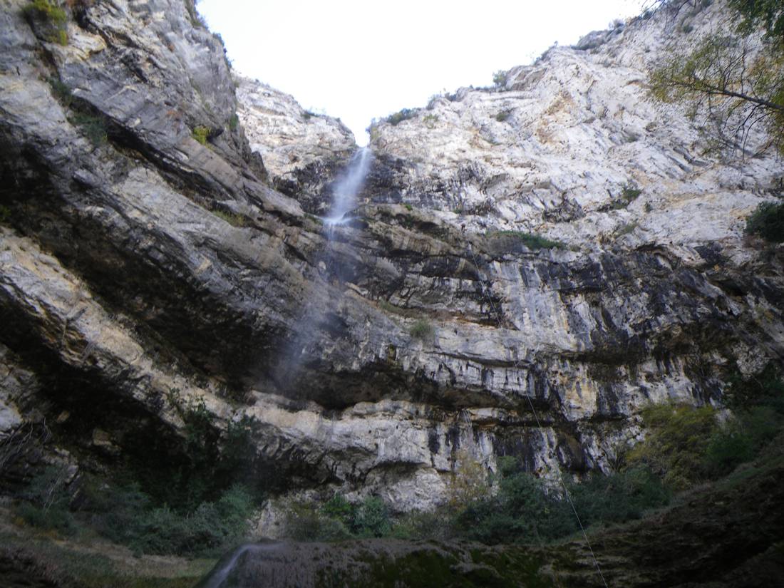 Vue cascade Canyoning dans le Vercors